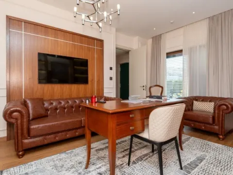 Sale, house, 500m², Podgorica, Crna Gora - image 3