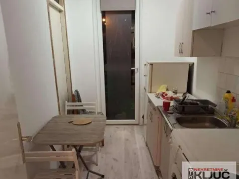 Izdavanje, jednosoban stan, 37m², Liman 3, Novi Sad Sve Podlokacije - image 6