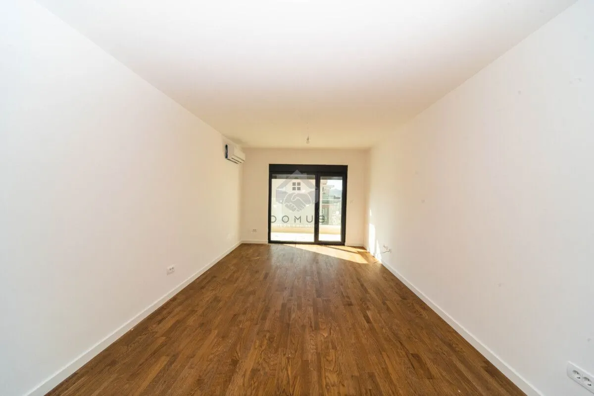 Prodaja, jednosoban stan, 53m², Bar, Crna Gora