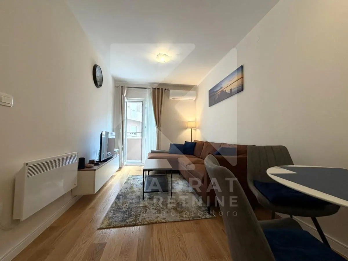 Rent, one bedroom apartment, 40m², Central Point, Podgorica