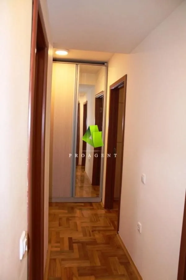 Rent, two bedroom apartment, 62m², Medijana, Niš