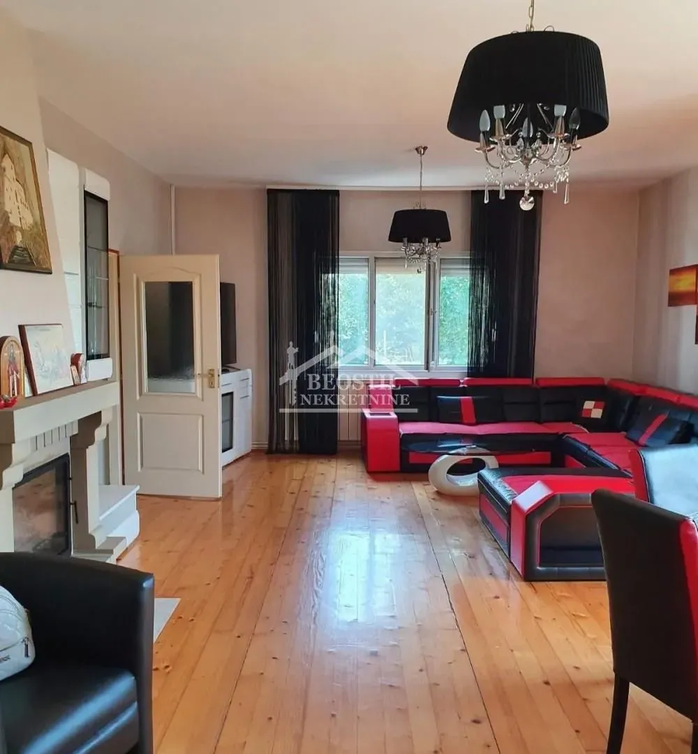 Prodaja, kuća, 155m², Ovča, Palilula Sve Podlokacije