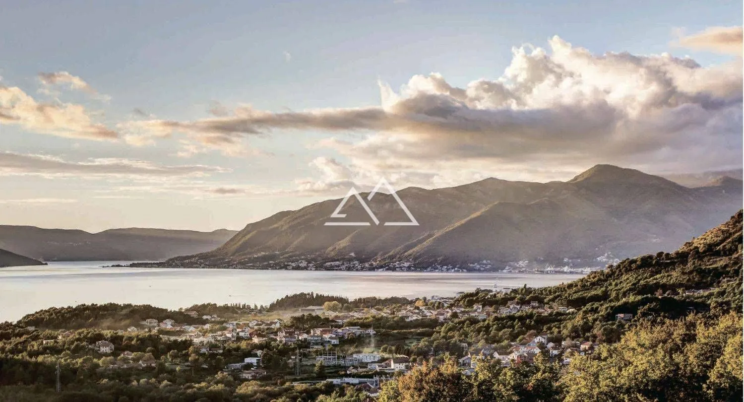 Prodaja, jednosoban stan, 88m², Tivat, Crna Gora