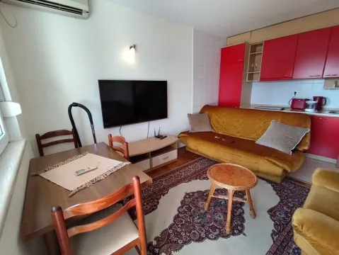 Rent, one bedroom apartment, 33m², Preko Morače, Podgorica - image 3