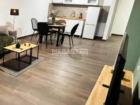 Rent, two bedroom apartment, 70m², Pančevo, Srbija - image 7