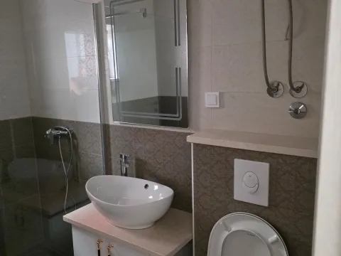 Rent, office space, 55m², Kalimanj, Tivat - image 2