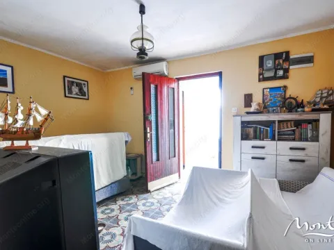 Prodaja, kuća, 168m², Krašići, Tivat - image 8