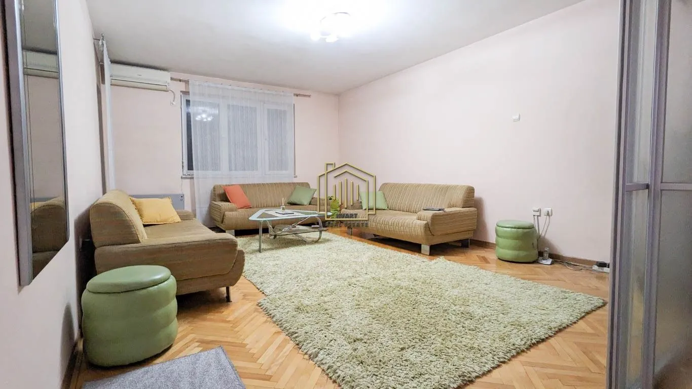 Prodaja, četvorosoban stan, 92m², Lepa Kata, Podgorica