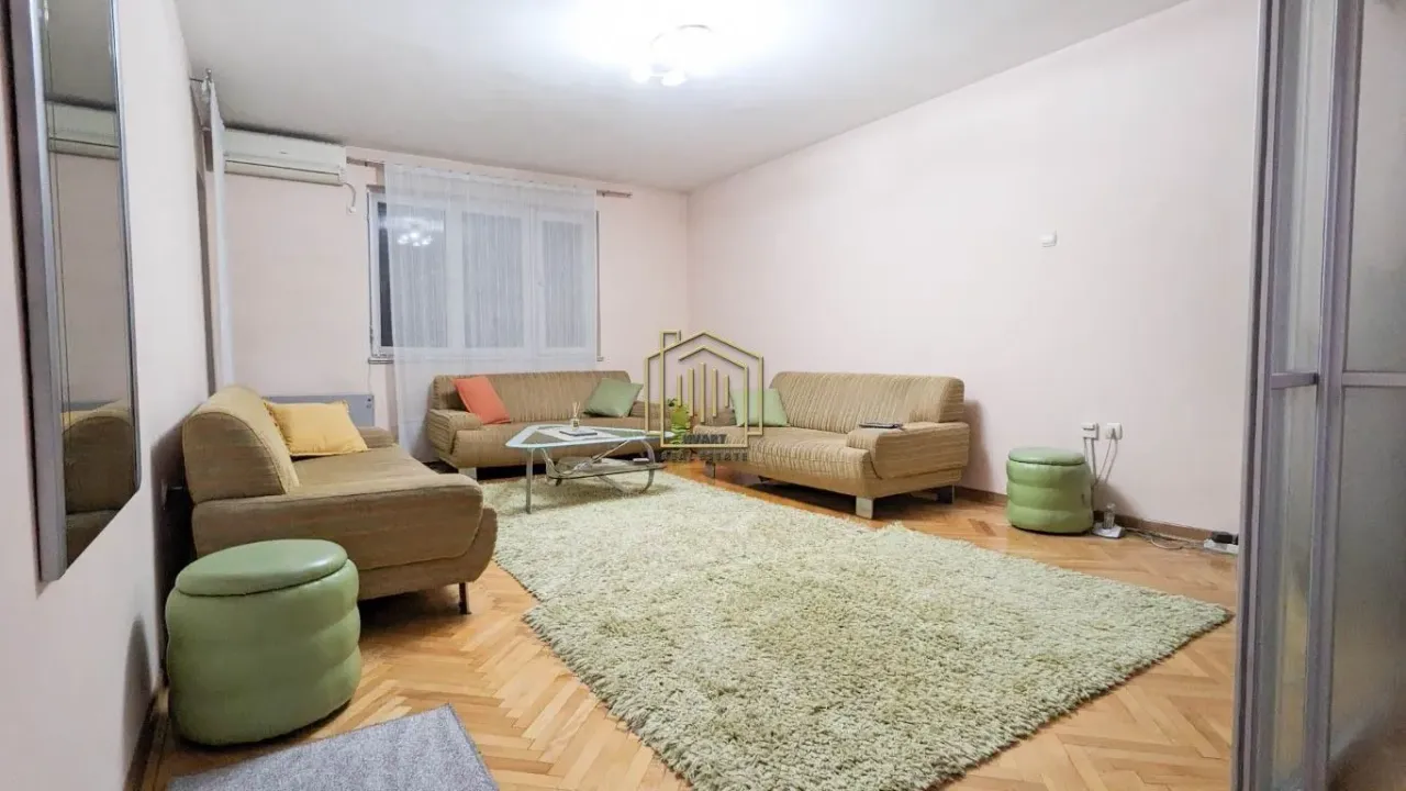 Prodaja, četvorosoban stan, 92m², Lepa Kata, Podgorica