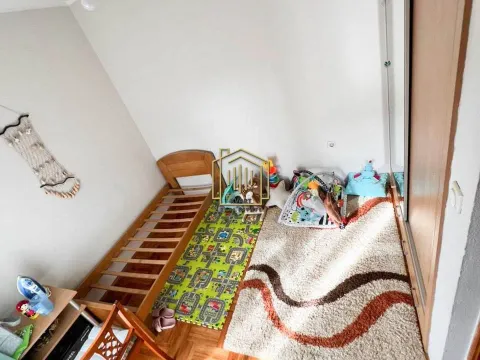 Izdavanje, trosoban stan, 120m², City Kvart, Podgorica - image 3