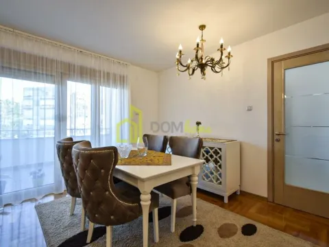 Izdavanje, trosoban stan, 150m², Preko Morače, Podgorica - image 9