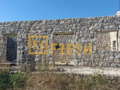 Prodaja, kuća, 1782m², Beri, Podgorica - image 3