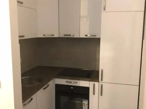 Sale, one bedroom apartment, 42m², Bečići, Budva - image 6