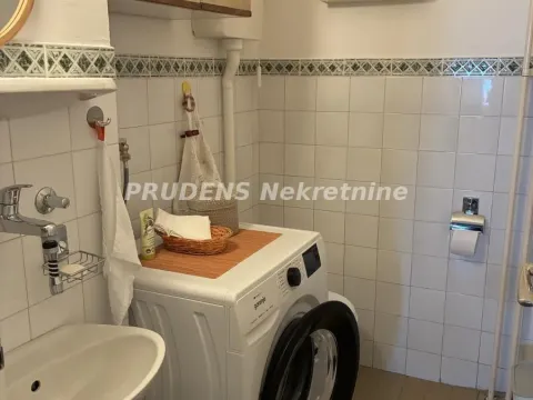 Sale, four bedroom apartment, 94m², Cerak Vinogradi, Beograd - image 12