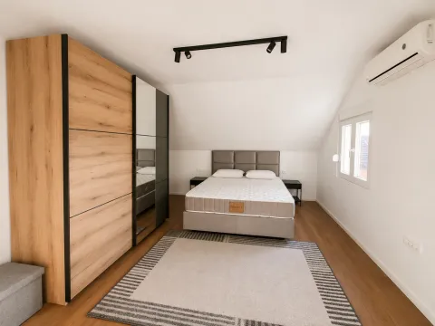 Rent, one bedroom apartment, 65m², Boka Place, Tivat - image 11