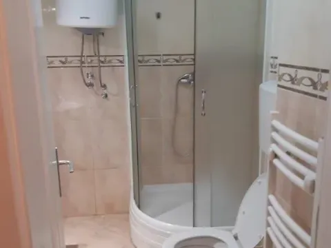 Rent, one bedroom apartment, 35m², Severni Bulevar, Zvezdara Sve Podlokacije - image 8