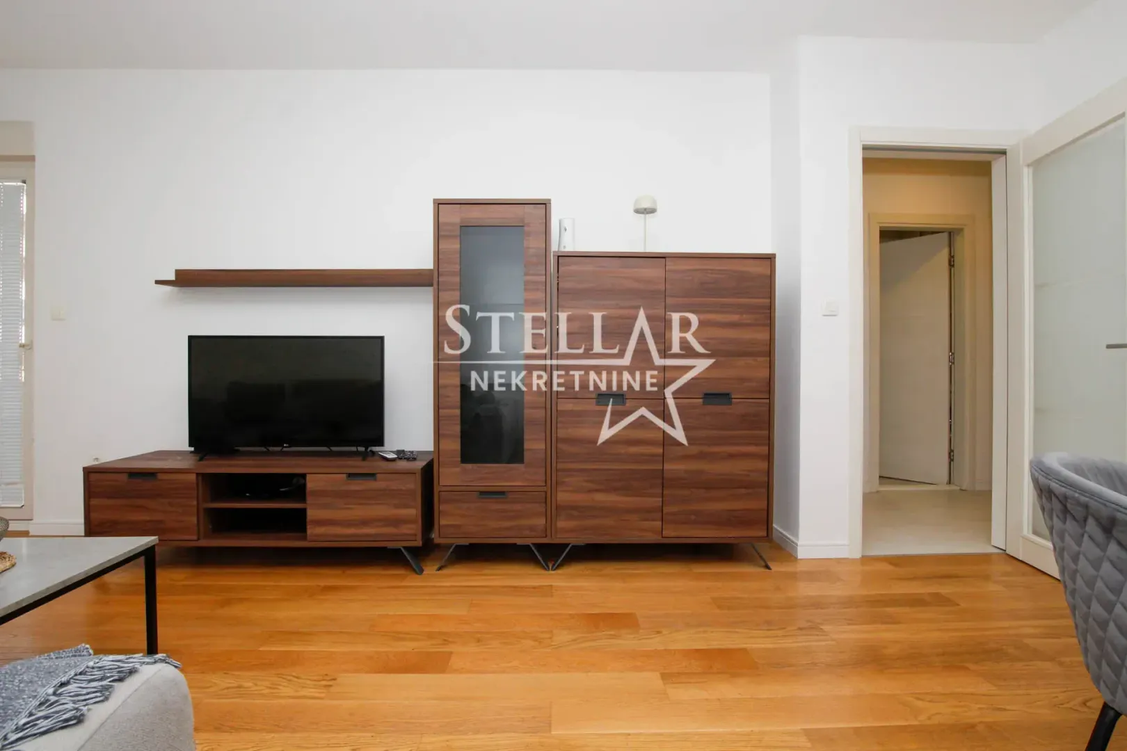 Rent, one bedroom apartment, 49m², Central Point, Podgorica