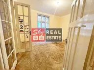 Prodaja, četvorosoban stan, 91m², Stari Grad, Beograd - image 9