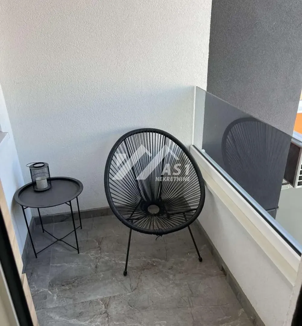 Izdavanje, dvosoban stan, 44m², Telep, Novi Sad Sve Podlokacije