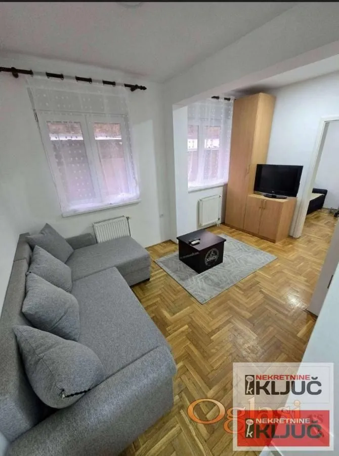 Izdavanje, jednosoban stan, 38m², Grbavica, Novi Sad Sve Podlokacije