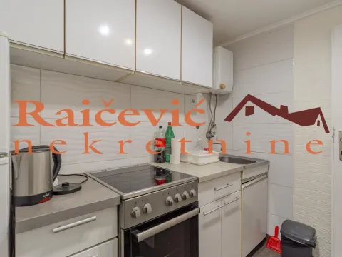 Sale, one bedroom apartment, 40m², Kalenić Pijaca, Vračar Sve Podlokacije - image 16