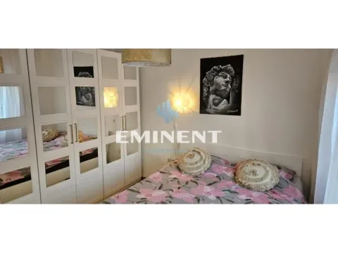 Izdavanje, dvosoban stan, 50m², Slavija, Vračar Sve Podlokacije - image 10