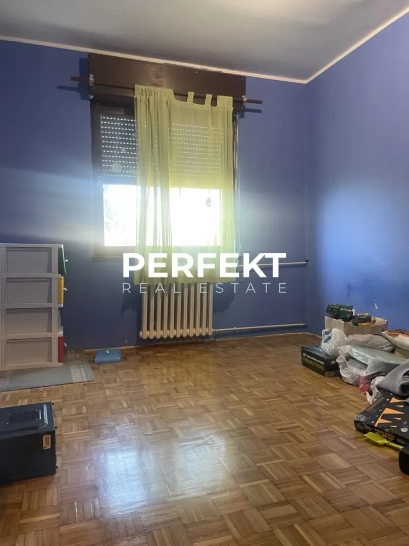 Prodaja, dvosoban stan, 54m², Tesla, Pančevo
