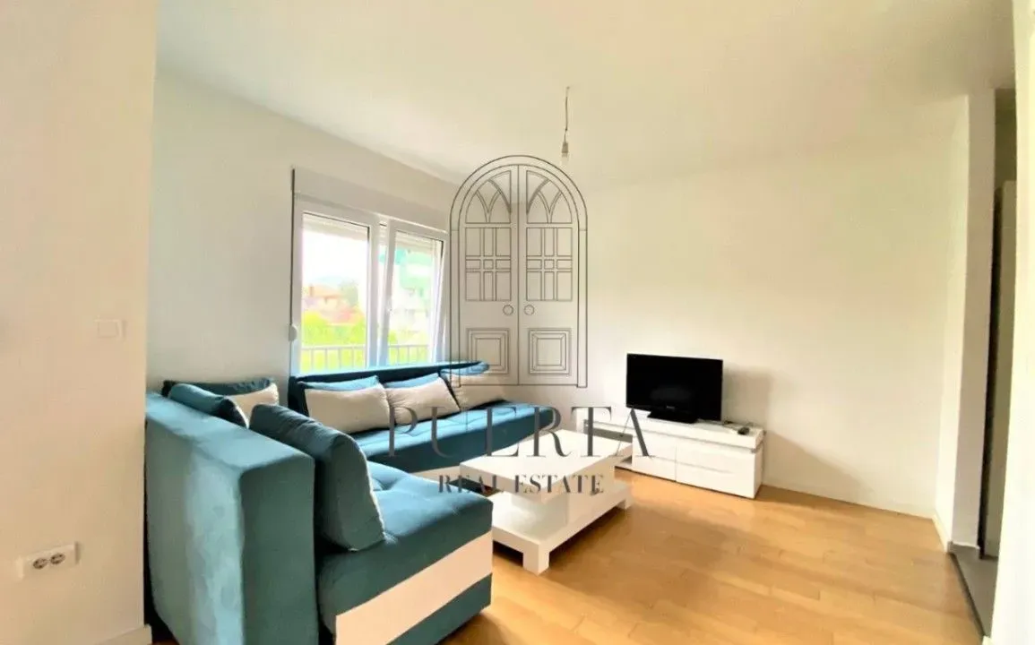 Izdavanje, garsonjera, 33m², Centar, Podgorica