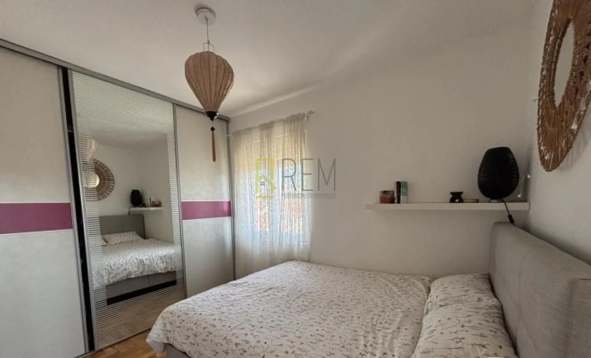 Prodaja, dvosoban stan, 61m², Tološi, Podgorica