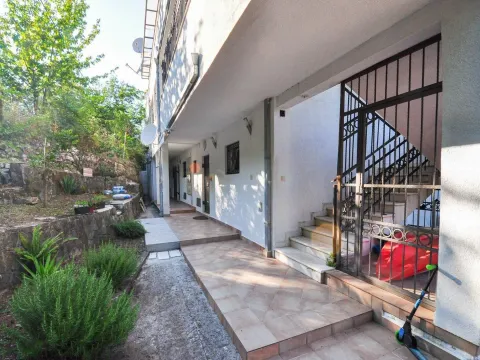 Prodaja, dvosoban stan, 104m², Stoliv, Kotor - image 6