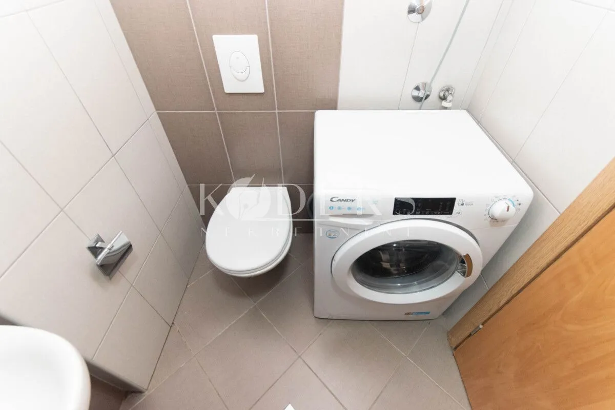 Izdavanje, jednosoban stan, 43m², Ljubović, Podgorica