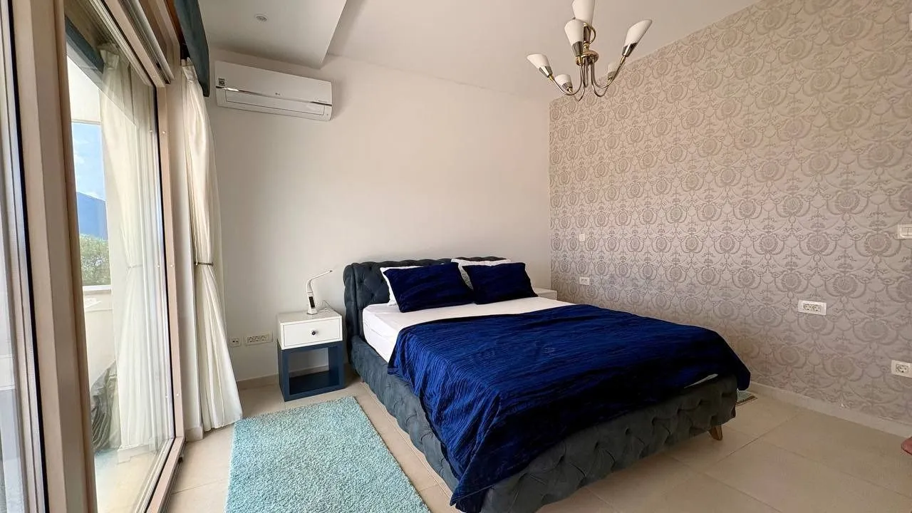 Rent, two bedroom apartment, 100m², Tivat, Crna Gora
