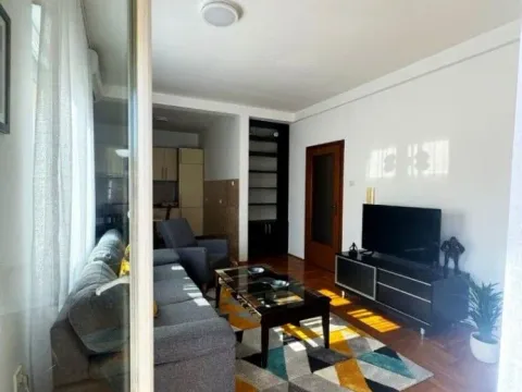 Izdavanje, stan, 55m², Momišići, Podgorica - image 3