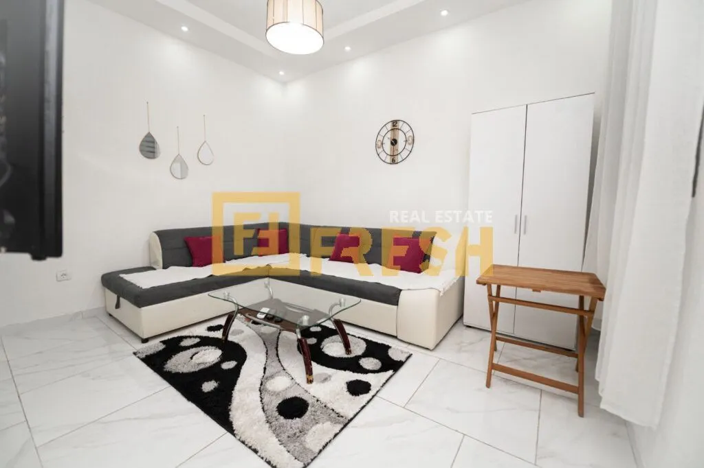 Izdavanje, stan, 23m², Centar, Podgorica