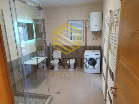 Rent, house, 212m², Zeta, Podgorica - image 4