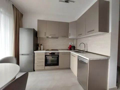 Izdavanje, jednosoban stan, 45m², Donja Lastva, Tivat - image 8