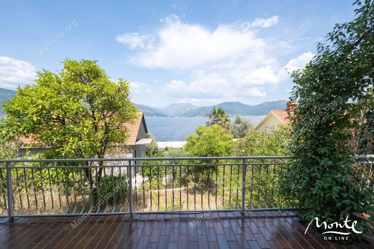 Prodaja, kuća, 147m², Krašići, Tivat
