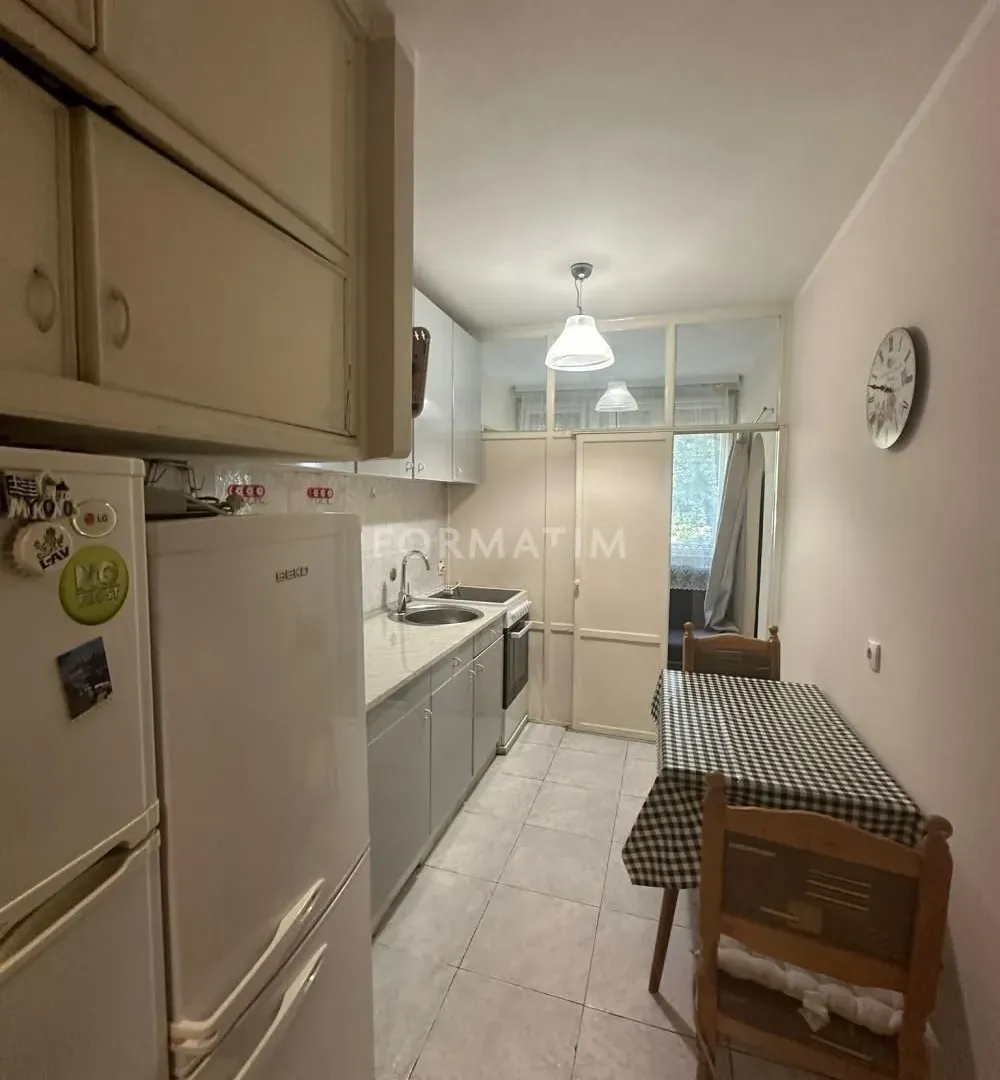 Rent, two bedroom apartment, 56m², Čukarica, Beograd