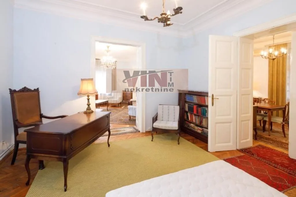 Prodaja, stan, 121m², Stari Grad, Beograd