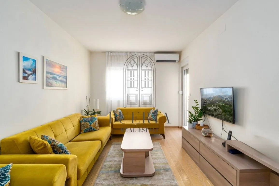 Prodaja, dvosoban stan, 72m², City Kvart, Podgorica