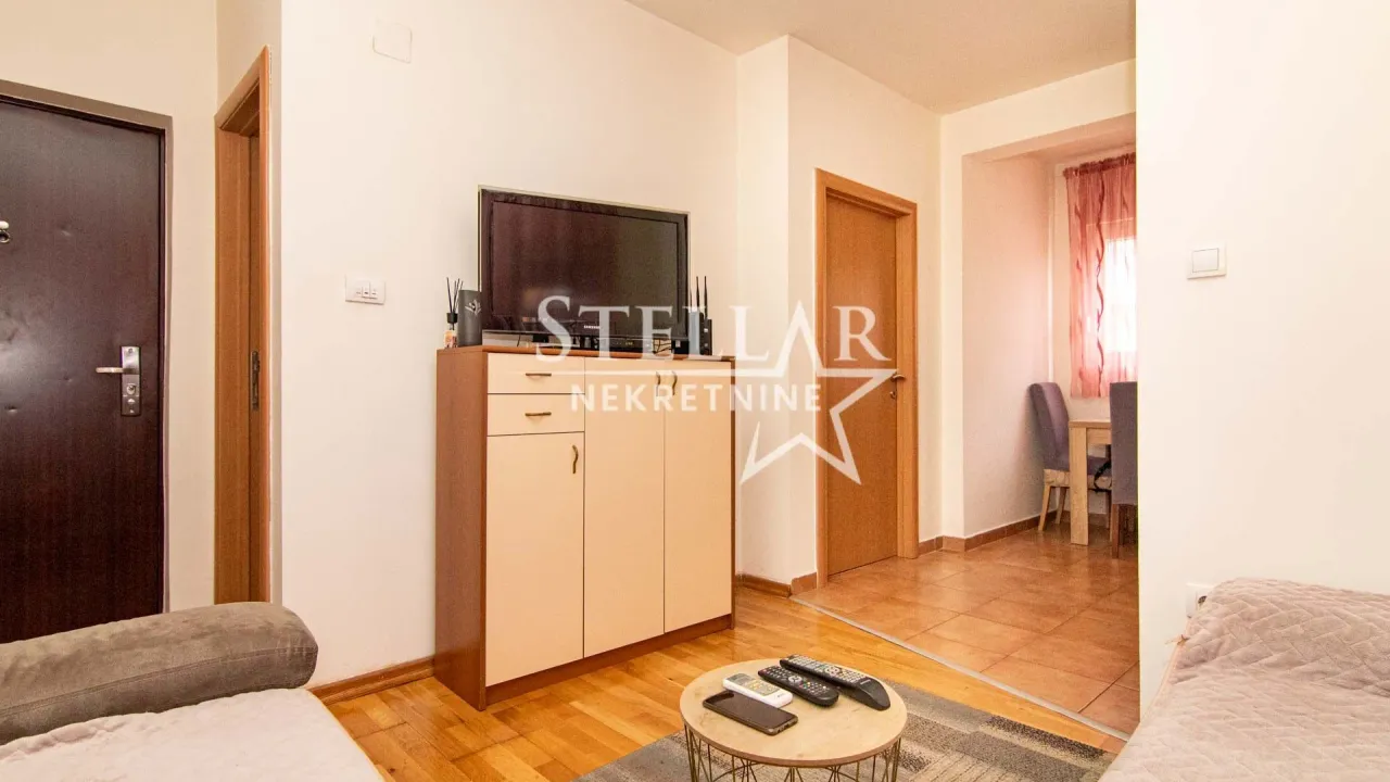 Izdavanje, jednosoban stan, 30m², Zabjelo, Podgorica