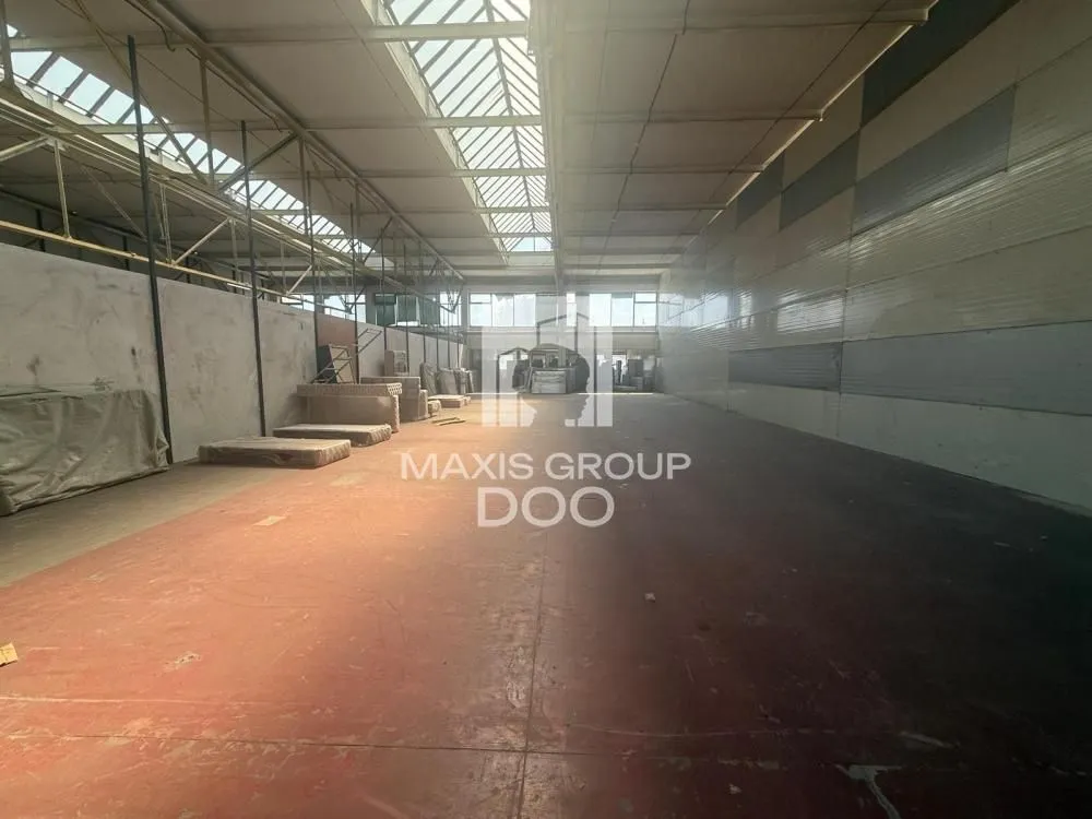 Rent, office space, 525m², Batajnica, Beograd