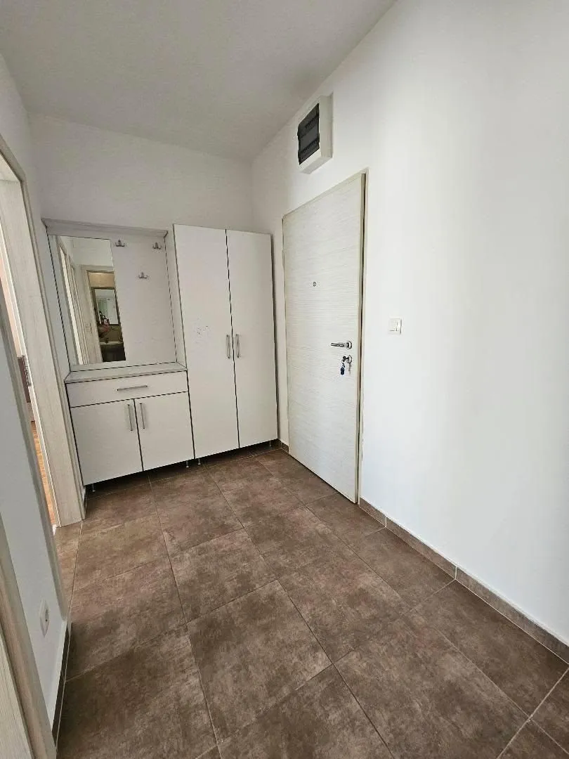 Izdavanje, jednosoban stan, 53m², Ljubović, Podgorica
