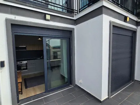 Prodaja, dvosoban stan, 48m², Tivat, Crna Gora - image 3