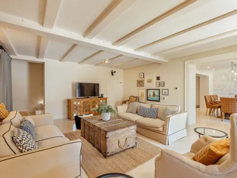 Prodaja, kuća, 490m², Kotor, Crna Gora - image 8