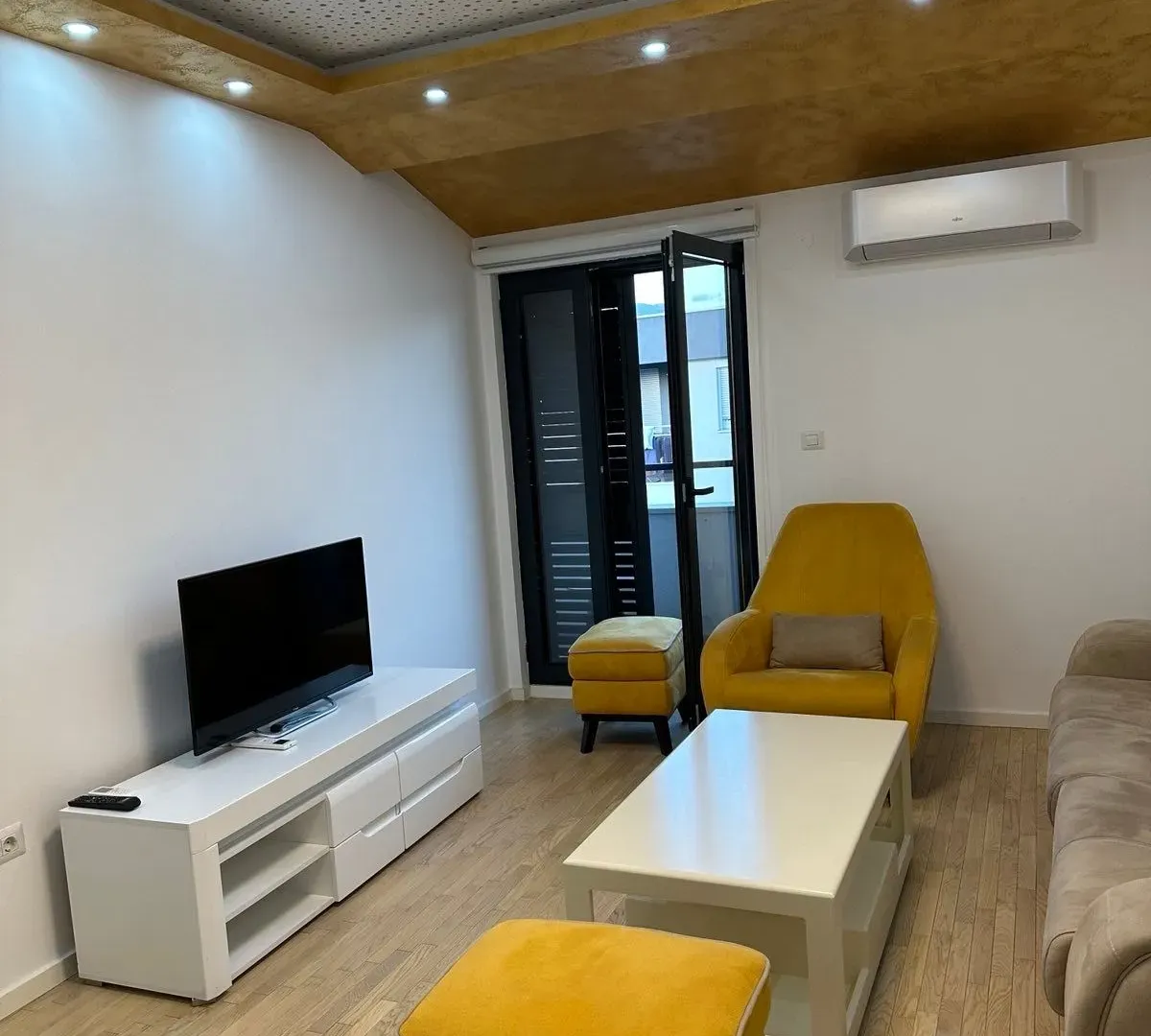 Rent, one bedroom apartment, 43m², Dalmatinska ulica, Podgorica