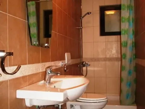 Prodaja, kuća, 210m², Tivat, Crna Gora - image 8