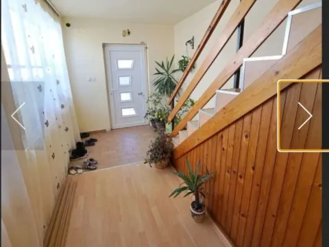 Prodaja, kuća, 200m², Bajnat, Subotica - image 2