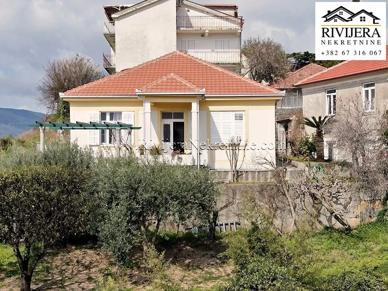 Prodaja, kuća, 90m², Centar, Herceg Novi