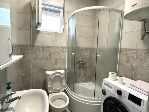 Izdavanje, jednosoban stan, 38m², Zabjelo, Podgorica - image 6